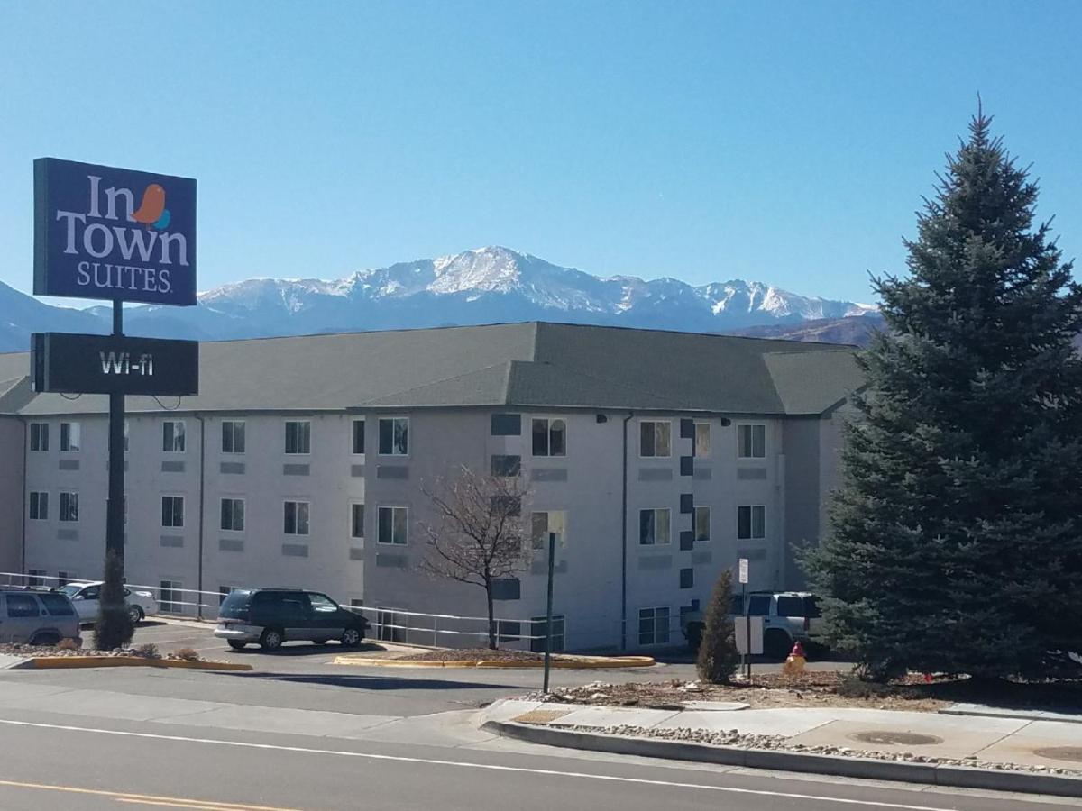 Intown Suites Extended Stay Колорадо Спрингс Екстериор снимка